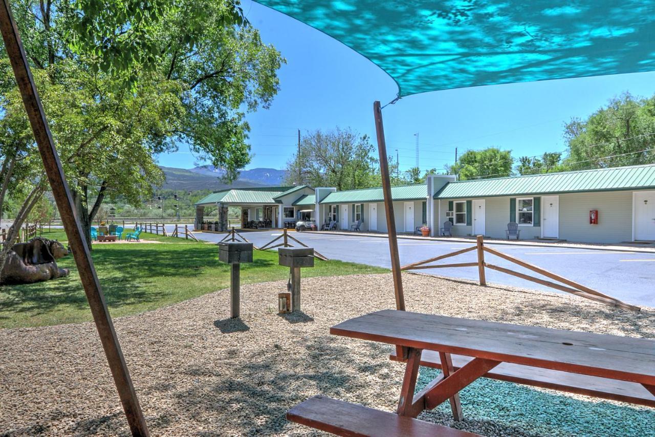 Western Star Inn Rifle Dış mekan fotoğraf